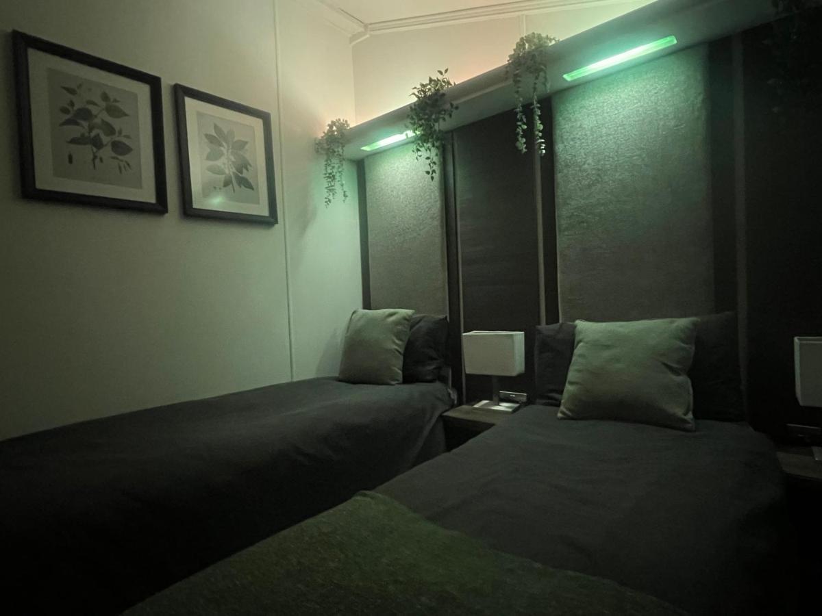 Jungle Lodge Лимингтън Екстериор снимка